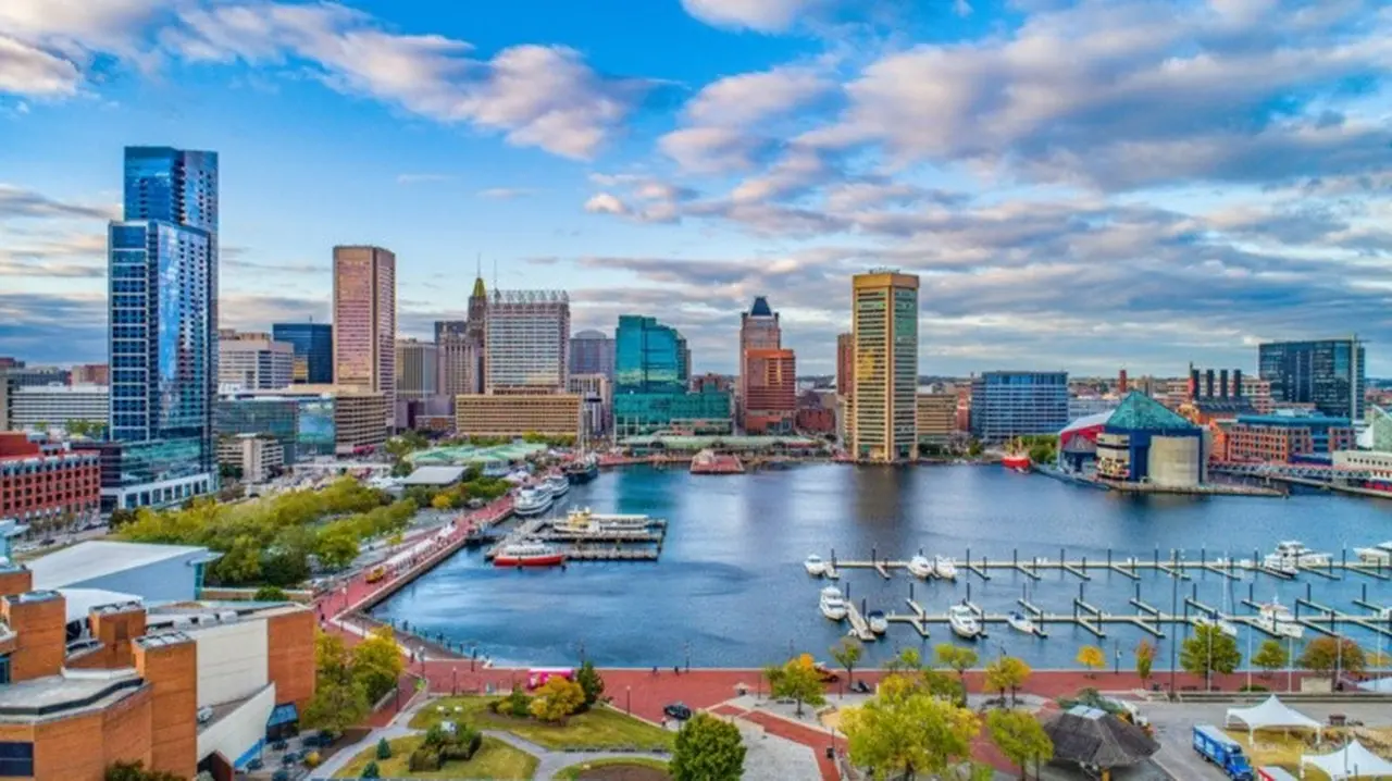 Baltimore es uno de los lugares donde te pagan para vivir y te ayudan a comprar una casa