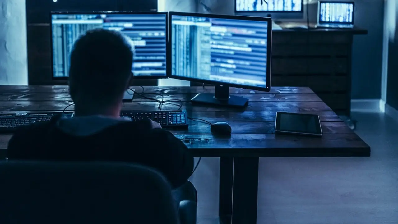 ¿Qué es la vigilancia tecnológica y a quienes está dirigida?