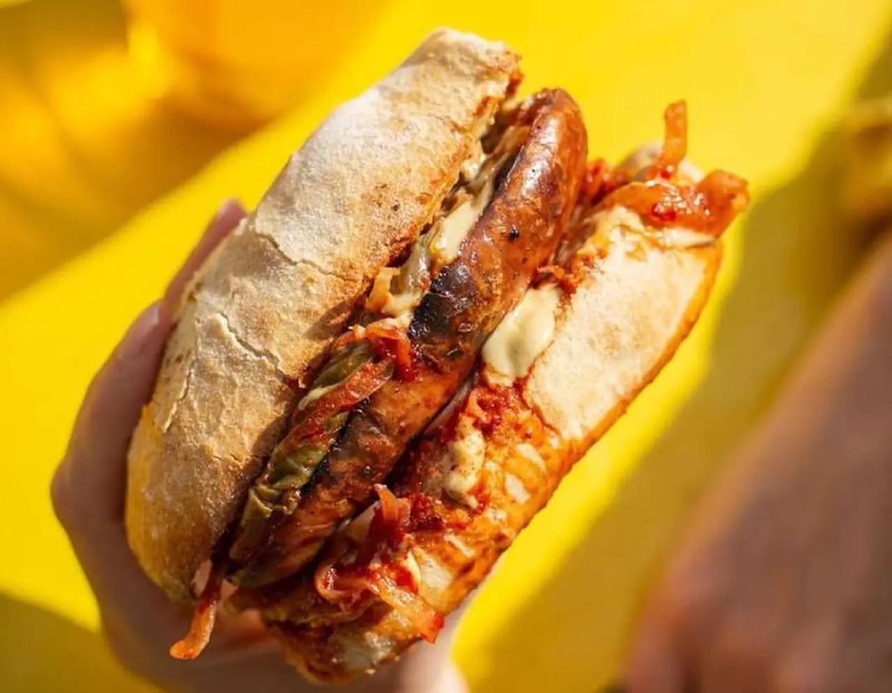 Choripán: el imbatible fast food argento. 