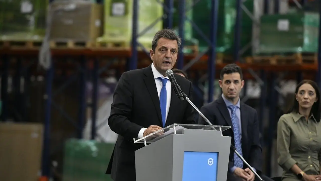 Sergio Massa anuncia medidas para repartidores y trabajadores de APPs