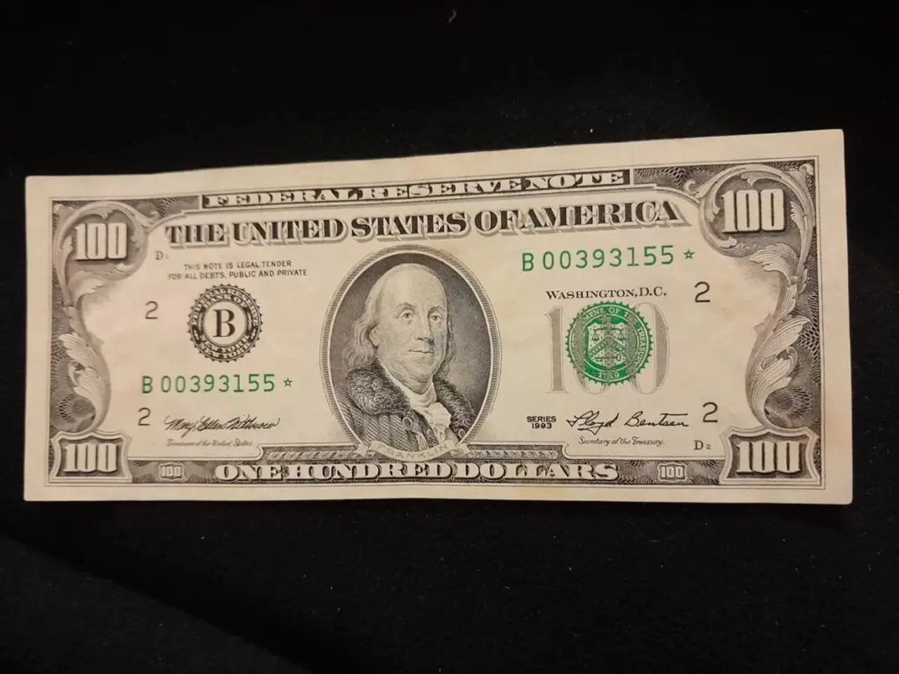 La estrella en el número de serie identifica a los billetes que fueron emitidos para reemplazar a otros 