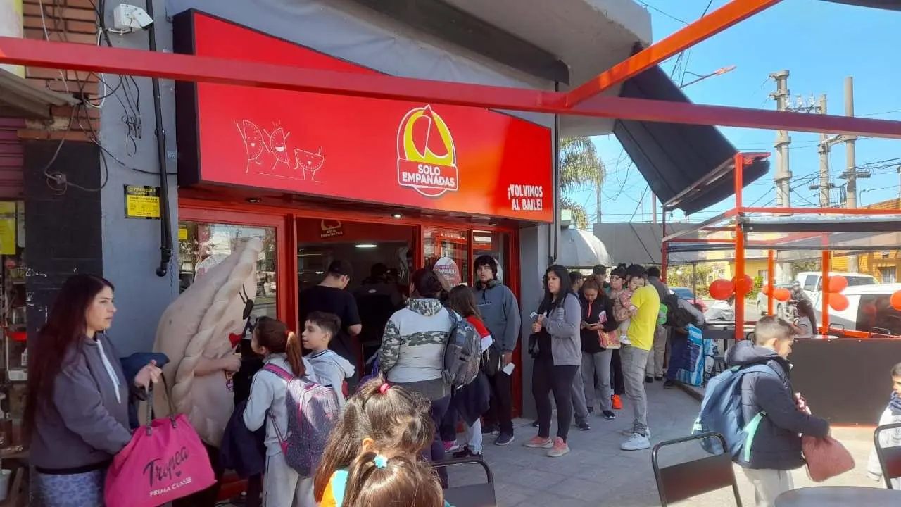 Desde su propia planta de 3.000 m², Divaflo elabora más de 3 millones de empanadas por mes