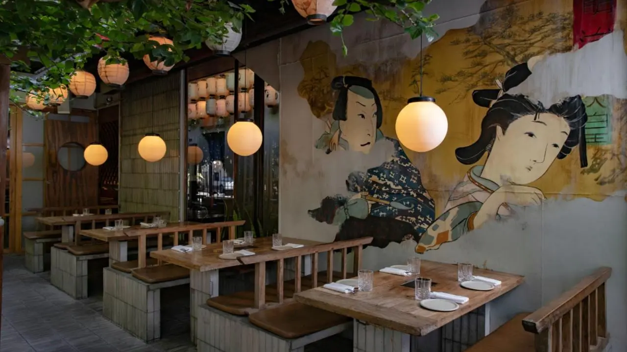 Sushi, wagyu y vino con copas de regalo: el plan distinto para el Día del Padre en Emperador Meiji