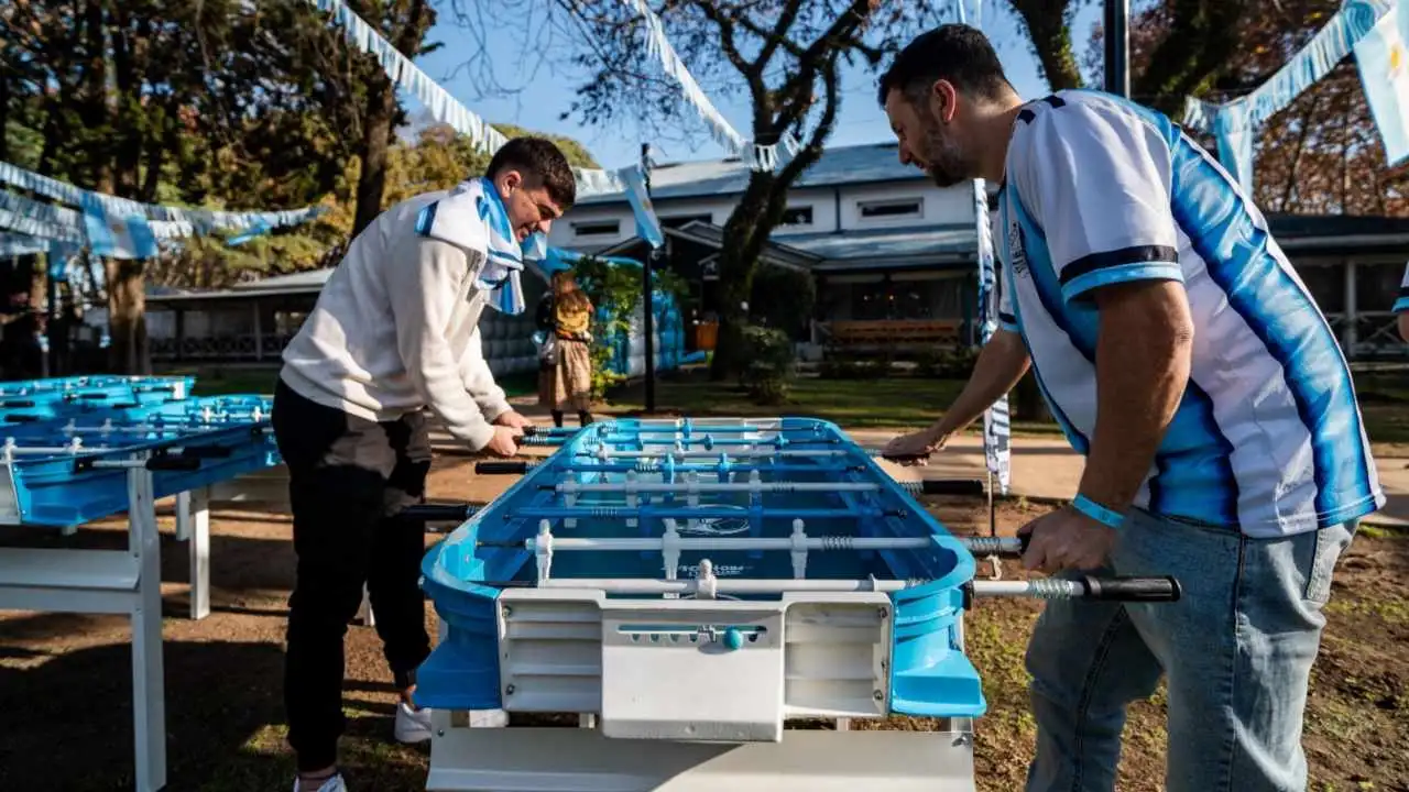 Los hinchas podrán participar de juegos como penales, fútbol-tenis, metegol y freestyle