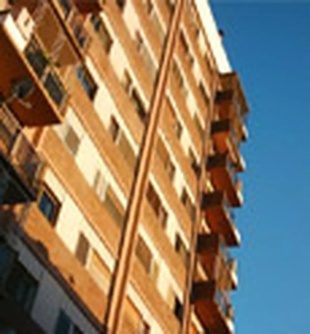 Descubren en España importante fraude fiscal inmobiliario