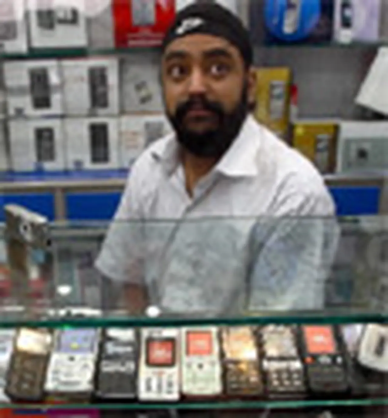 Vodafone lanza móvil de 20 euros para paí­ses en desarrollo