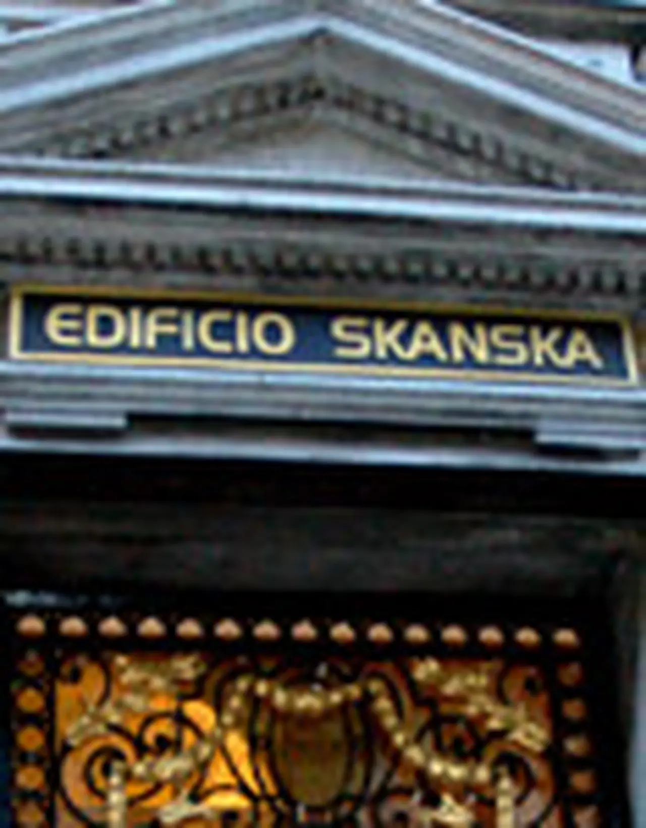 Skanska: vuelven a allanar la oficina de ex titular de Enargas