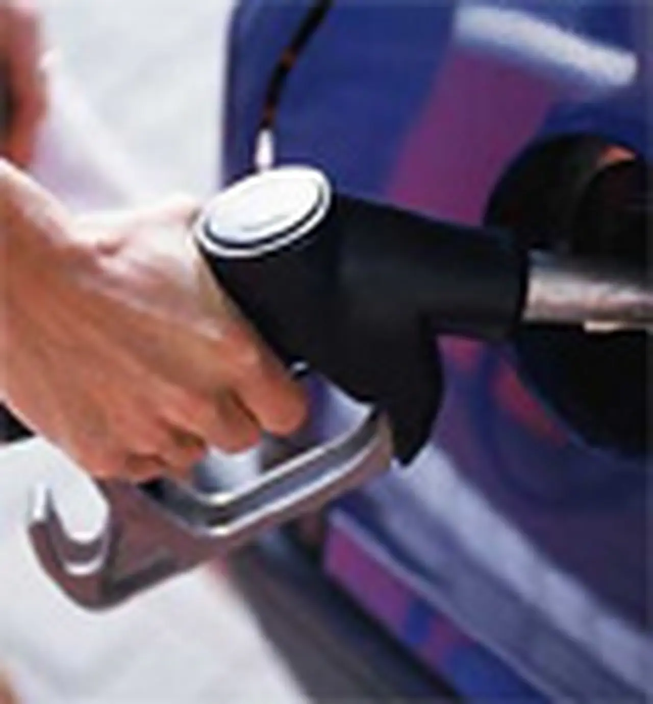 Diputados elevó impuesto al gasoil para subsidiar al transporte