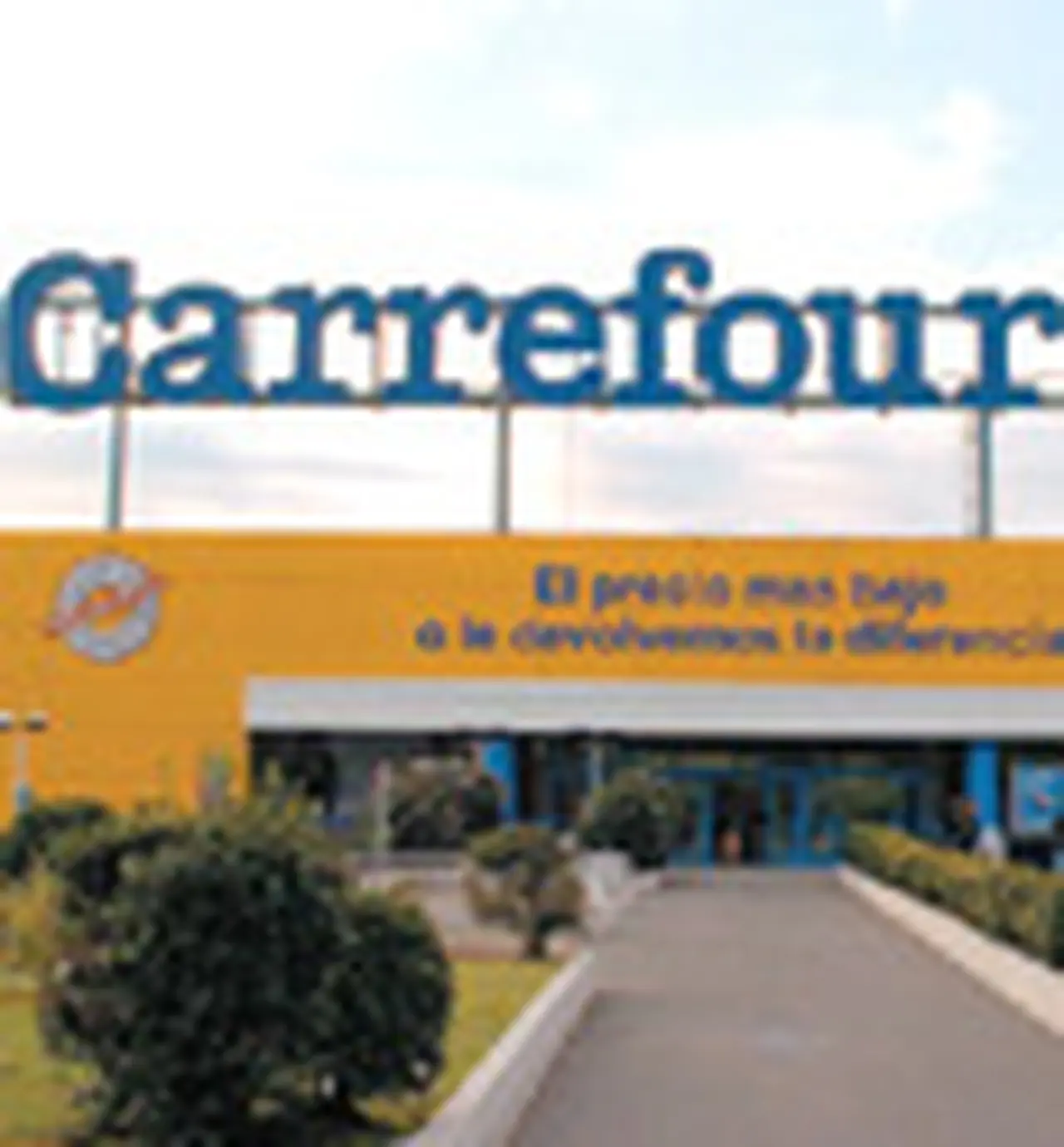 Carrefour lanza una tarjeta de crédito en el interior