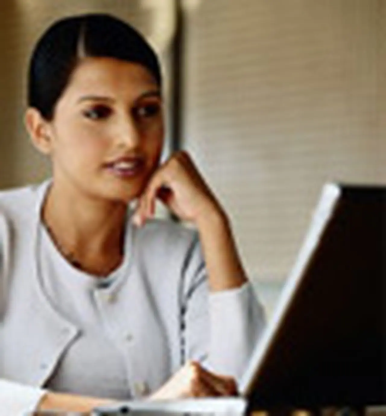 Buscan garantizar un mí­nimo de mujeres en puestos gerenciales