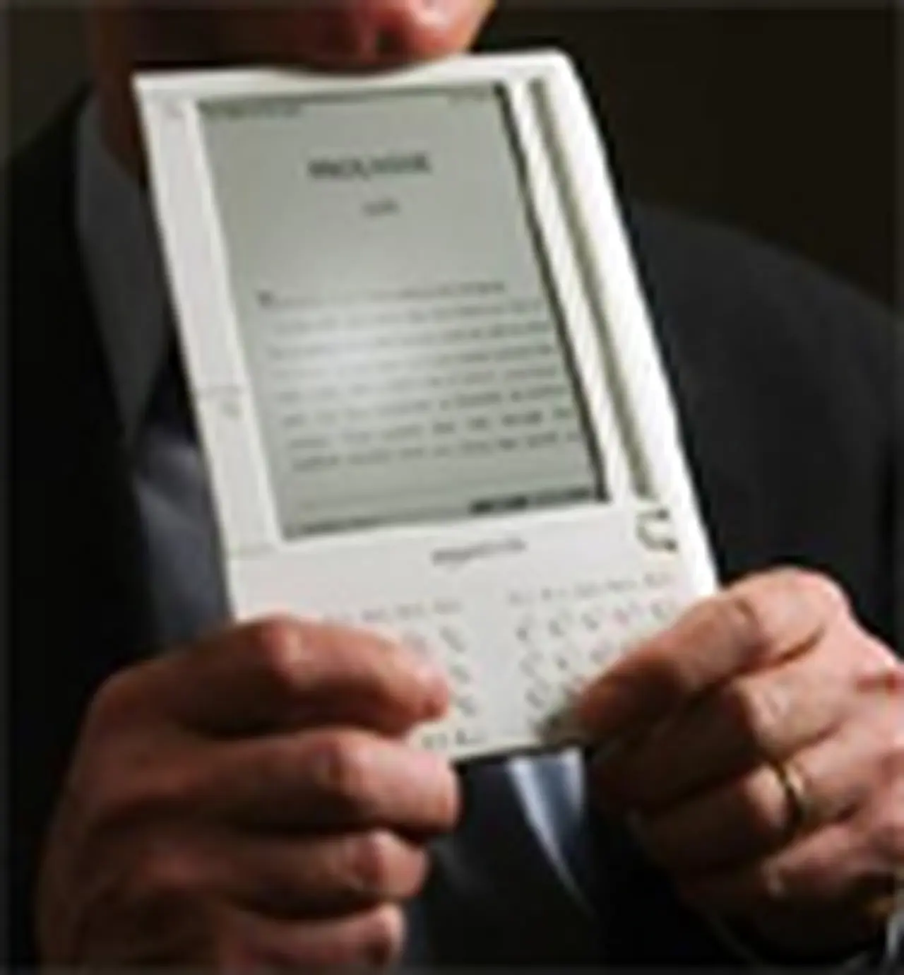Amazon quiere revolucionar el mundo del libro con Kindle