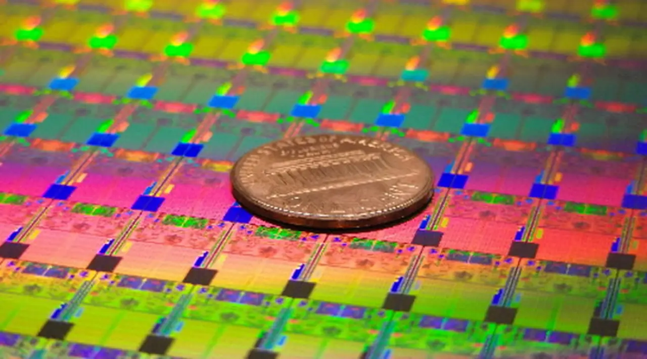 Intel renueva su plataforma Atom para celulares y tabletas