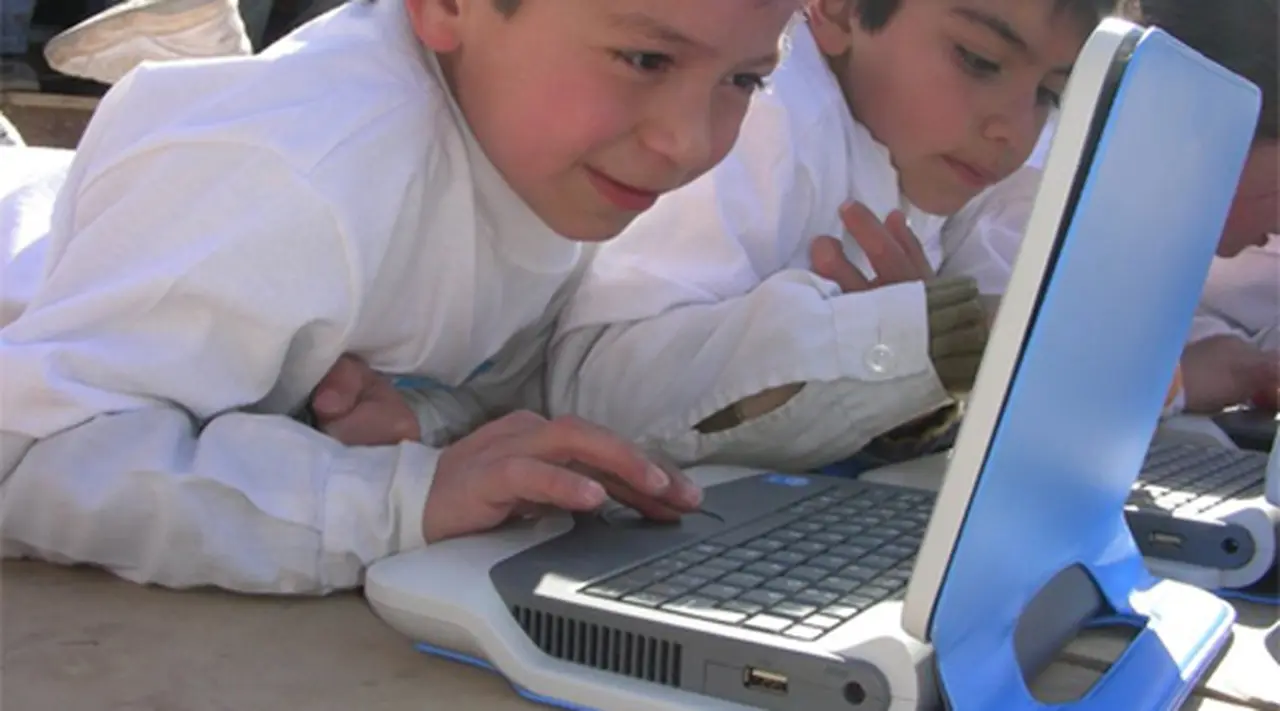 San Luis se propone garantizar el derecho al acceso gratis a Internet