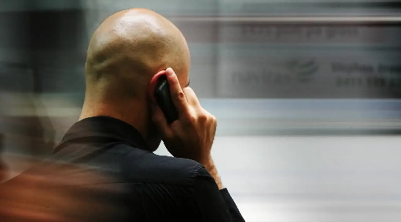 Una nueva aplicación mide las radiaciones en telefoní­a móvil