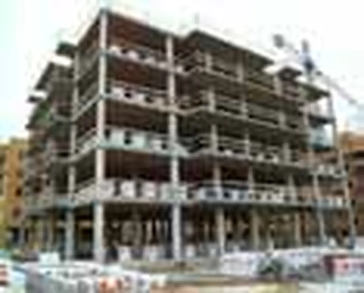 El metro cuadrado de vivienda cuesta más de dos sueldos