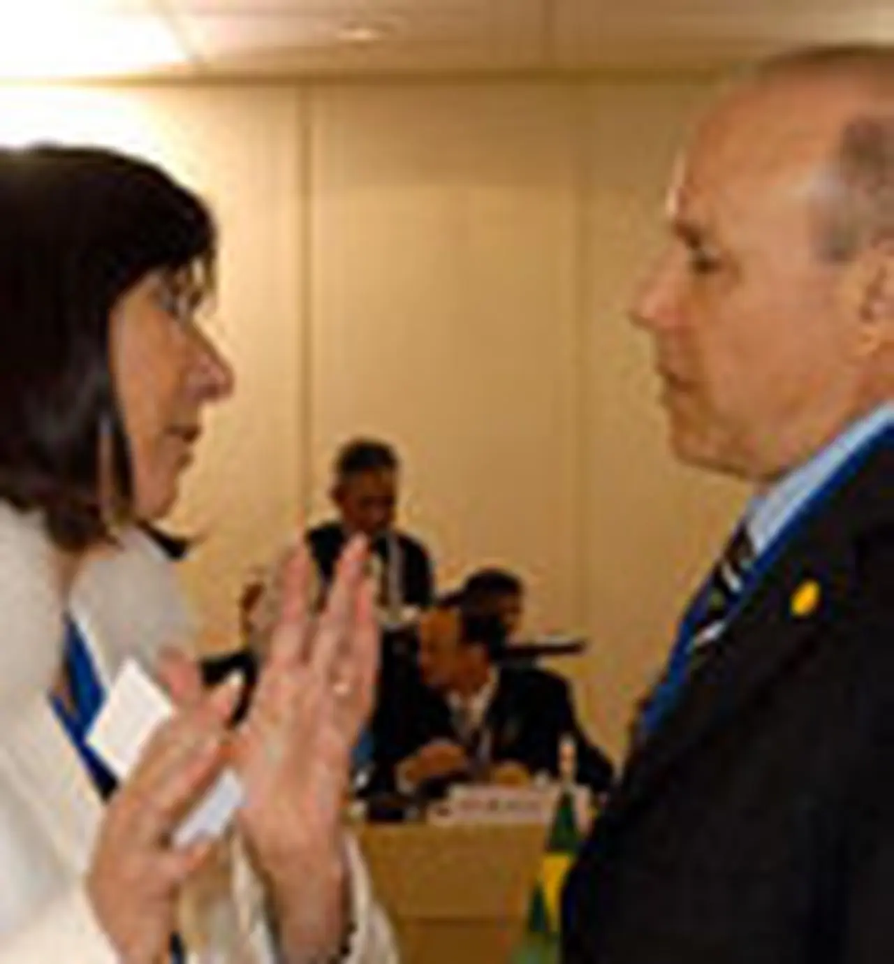 Argentina y Brasil harán pruebas para eliminar dólar en intercambio