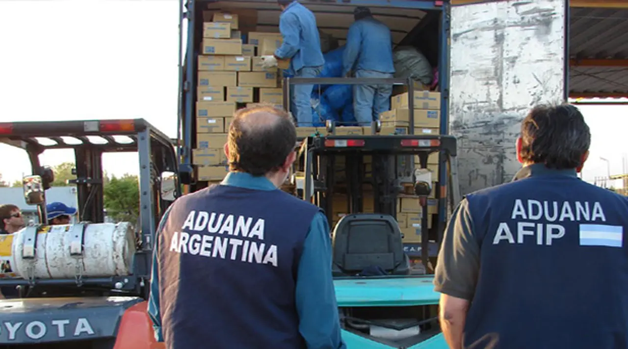 La AFIP suma a los importadores a la factura electrónica