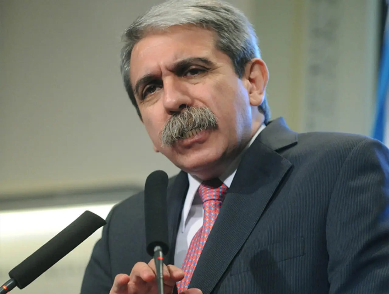 Aní­bal Fernández a Sabsay: "Por supuesto que la Presidenta está recibida"