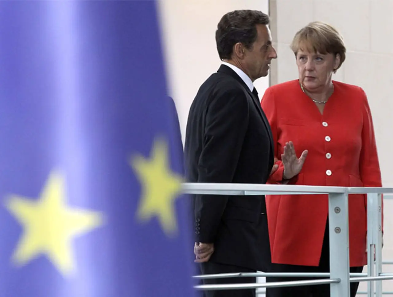 Merkel pidió a los paí­ses de la eurozona que dejen a un lado el egoí­smo