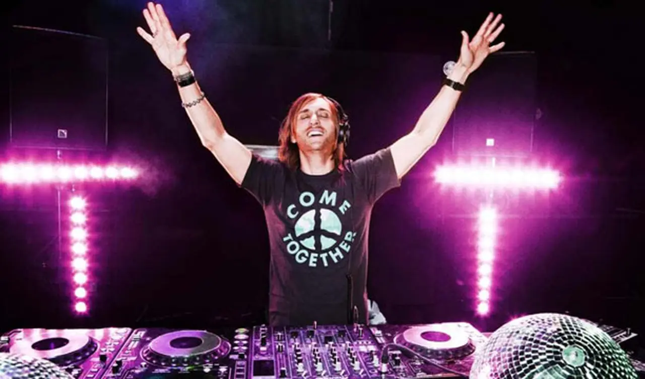 Un rey de la música electrónica: ¿cuánto ganó David Guetta en 2011?