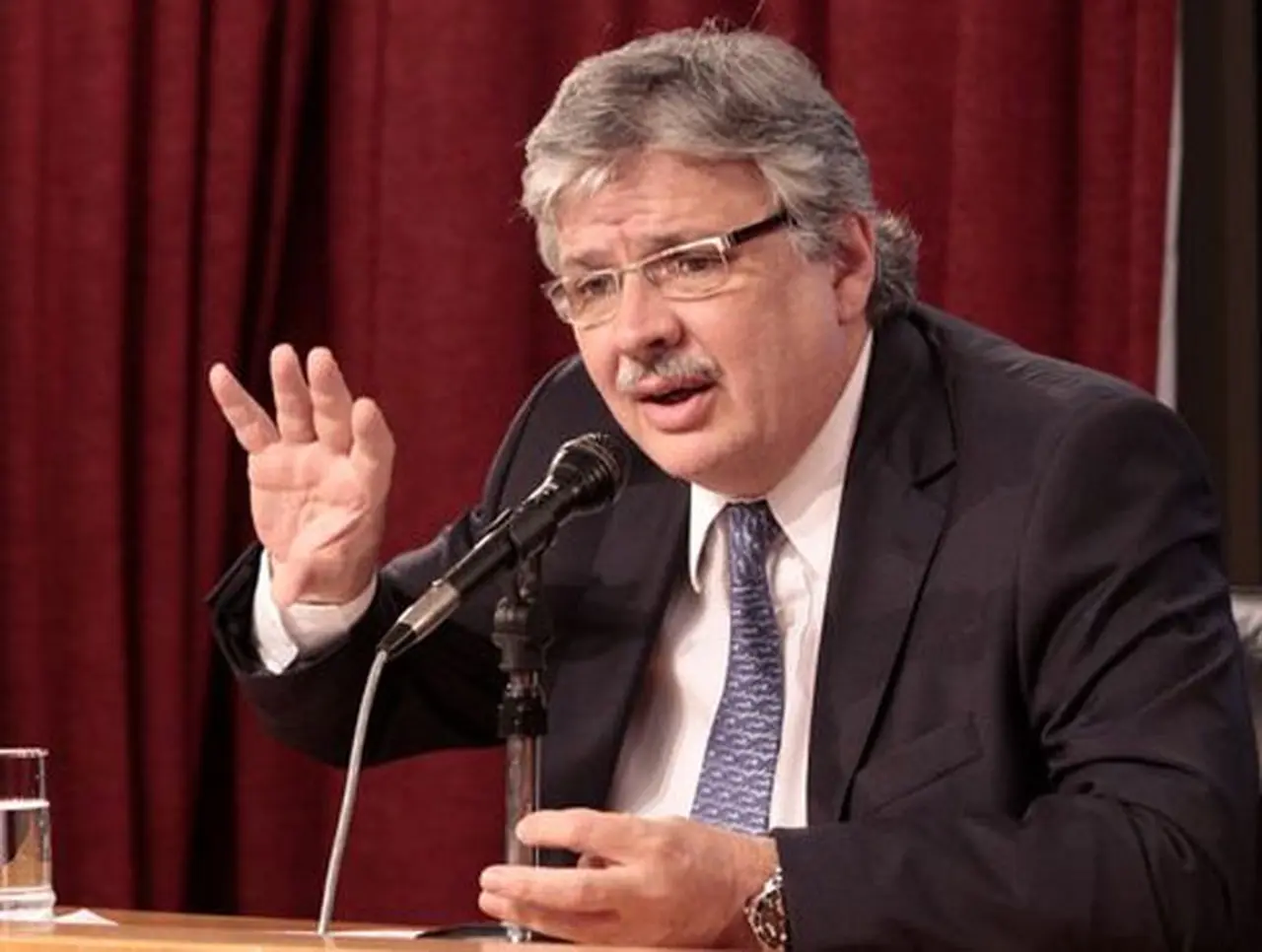 Tragedia de Once: Schiavi apuntó a la empresa TBA y defendió la gestión estatal