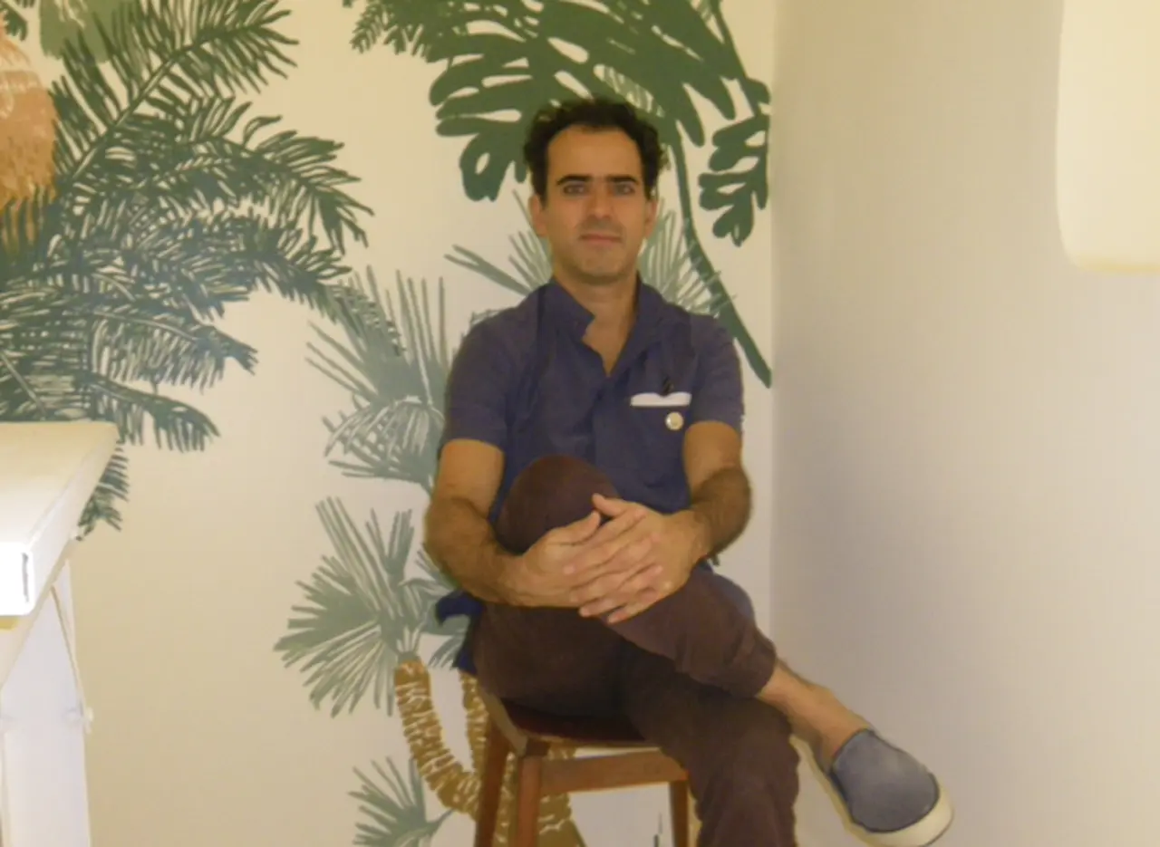 Leandro Domí­nguez: "Vestirse es una manera de comunicar y yo cuento historias con estampas"
