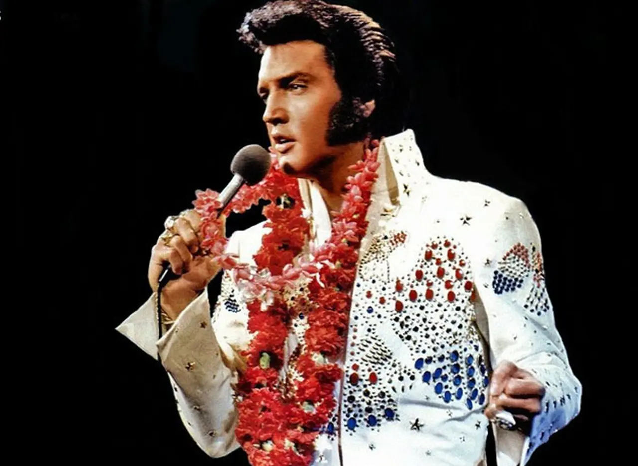 Fanatismo "hasta la muerte": subastarán la cripta de Elvis Presley