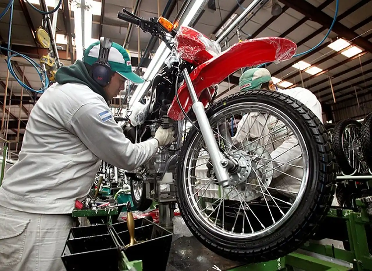 Honda suma tres modelos a la lí­nea de producción de motos en la Argentina