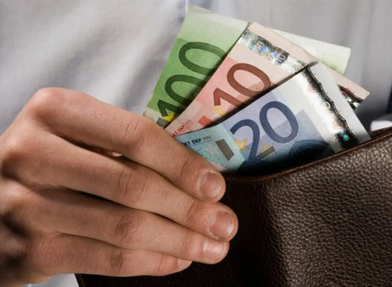 Los banqueros españoles tienen los sueldos más altos de la Unión Europea