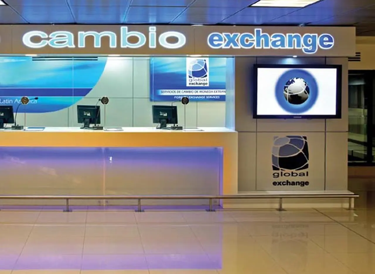 Global Exchange pidió la declaración de su propia quiebra y cerró sus siete locales