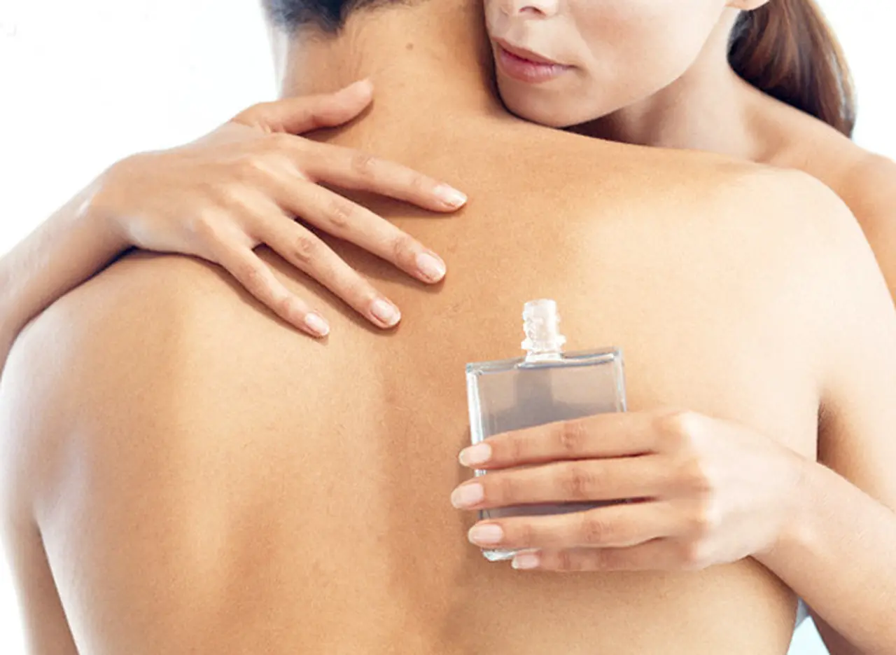 AshleyMadison.com revela el "Top 5" de fragancias preferidas por los infieles