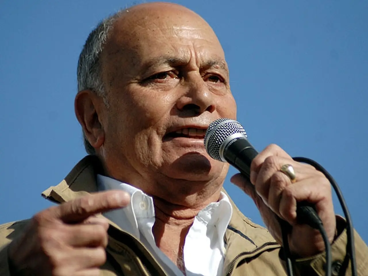 Venegas: "Los que voten el proyecto van a quedar como traidores a la patria"