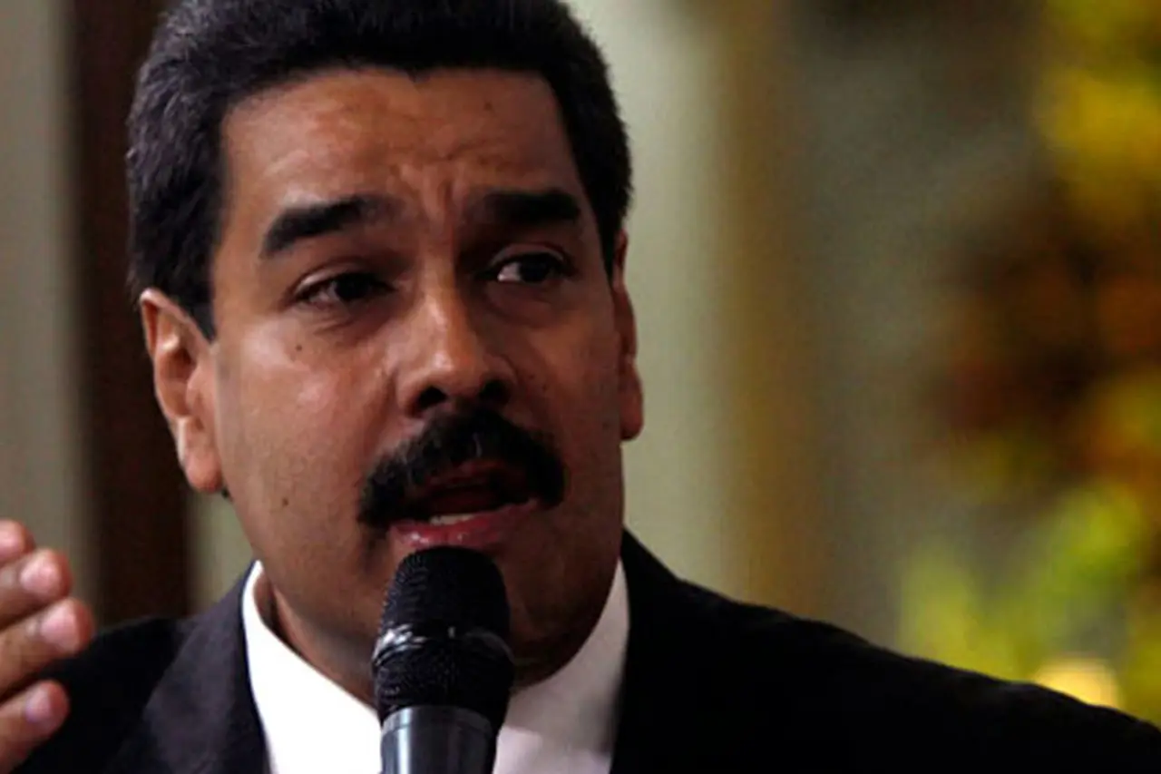 Maduro dice que el espí­ritu de Chávez se le presentó en forma de pajarito
