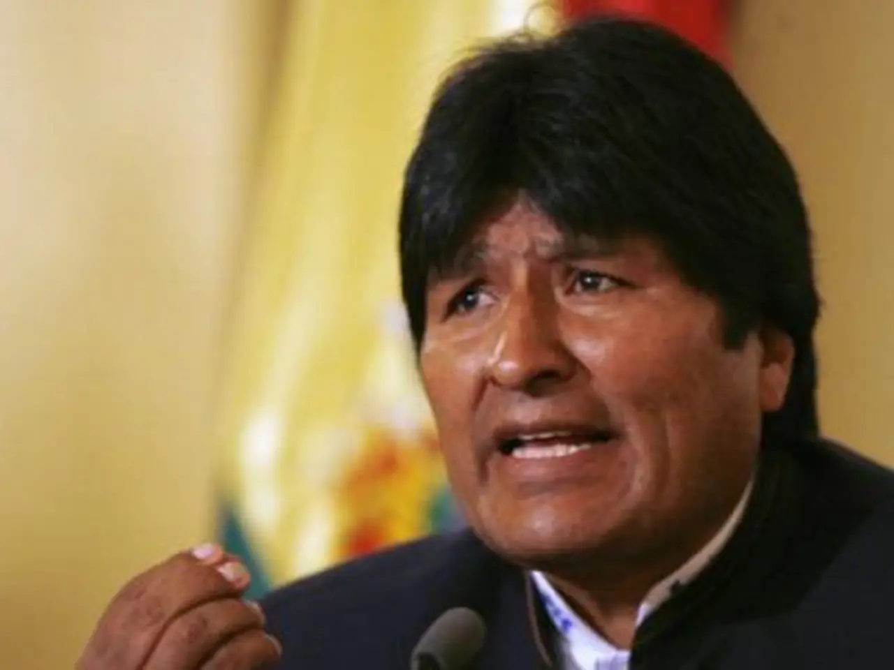 UNASUR convocó una reunión de urgencia en apoyo a Evo por el bloqueo europeo