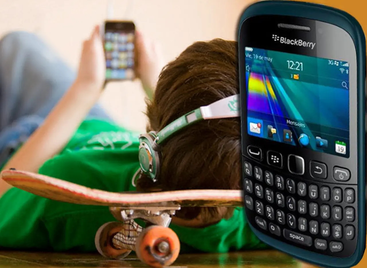 BlackBerry lanzó un nuevo modelo dirigido al público joven y a usuarios "debutantes" de smartphones