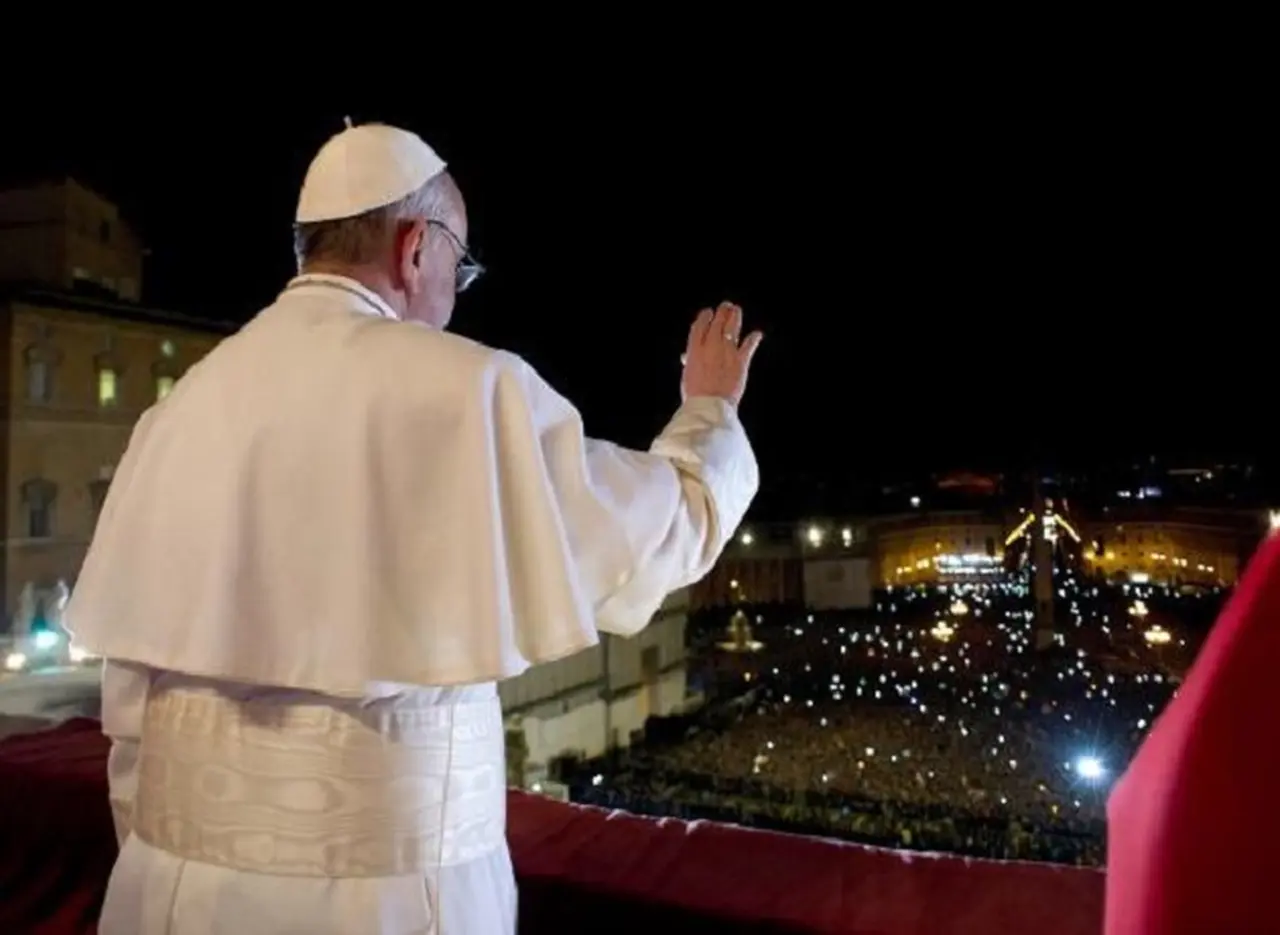 La universidad ligada al servicio, el legado del Papa del "Nuevo Mundo"