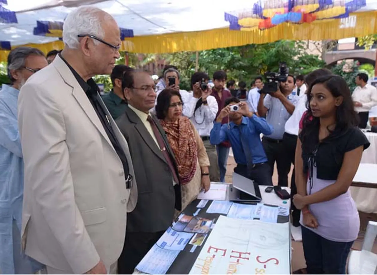Estudiantes de ingenierí­a diseñaron ropa interior anti-violaciones en la India