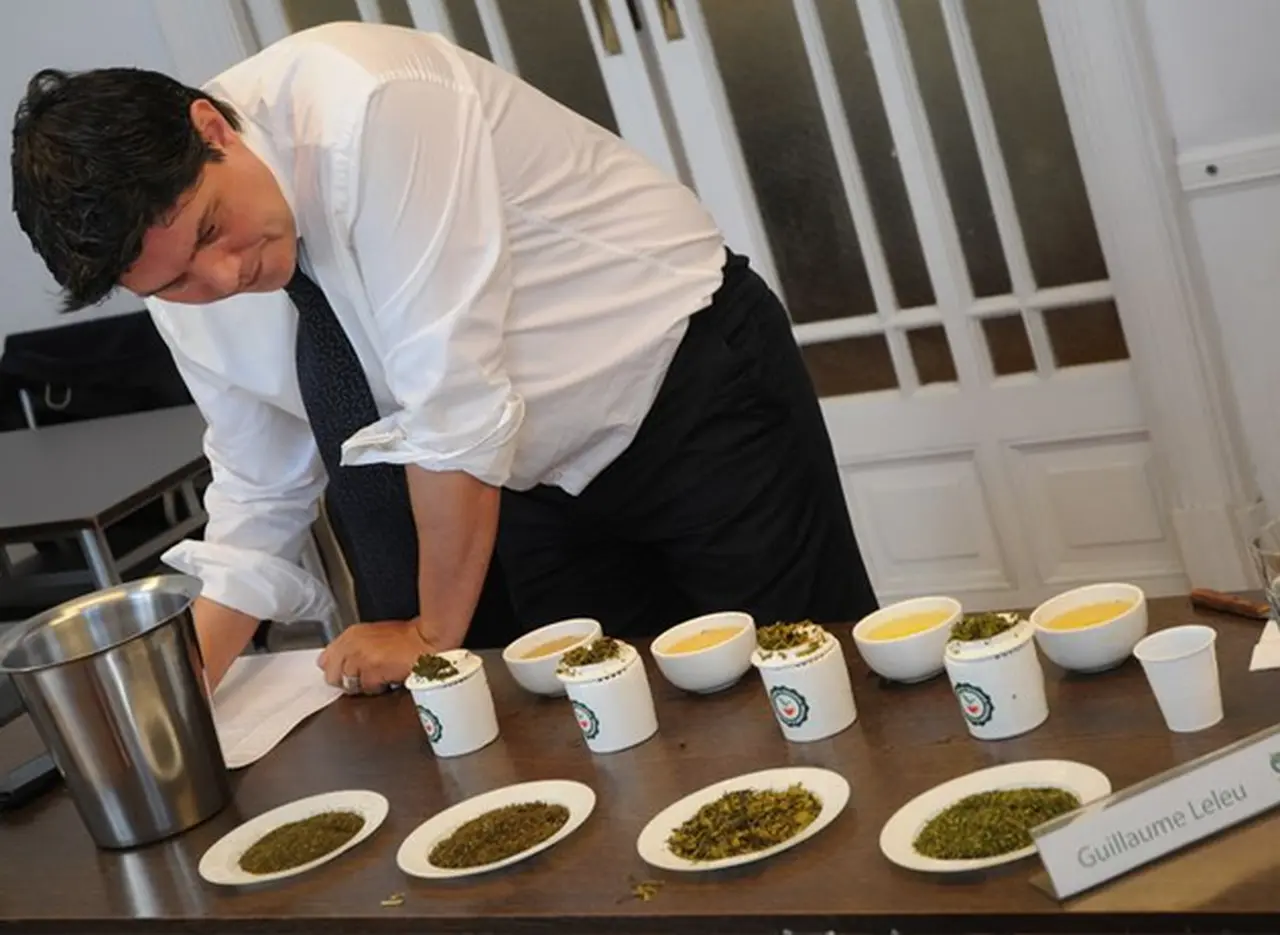"A muchos les sirve que el té de Argentina sea barato y anónimo, pero hay quienes quieren cambiar"