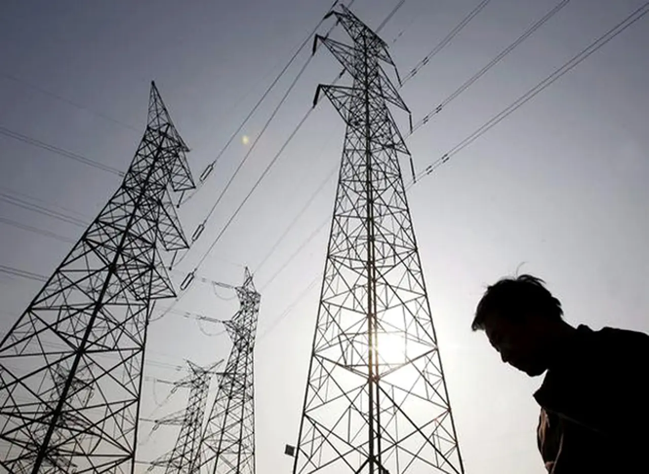 Provincias podrán fijar las tarifas de energí­a eléctrica a partir del 1 de enero
