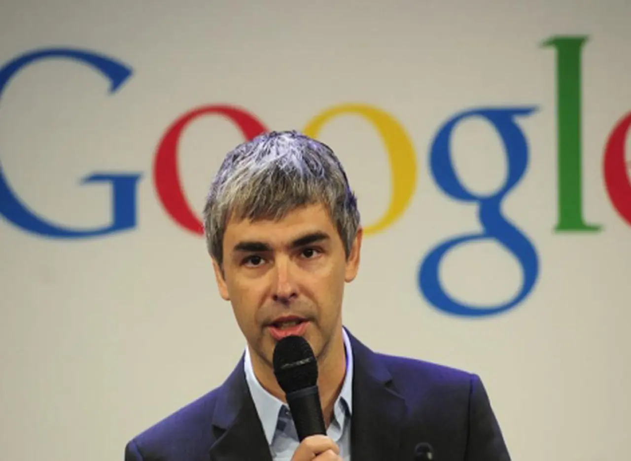 Larry Page sufre una enfermedad "muy rara" de las cuerdas vocales