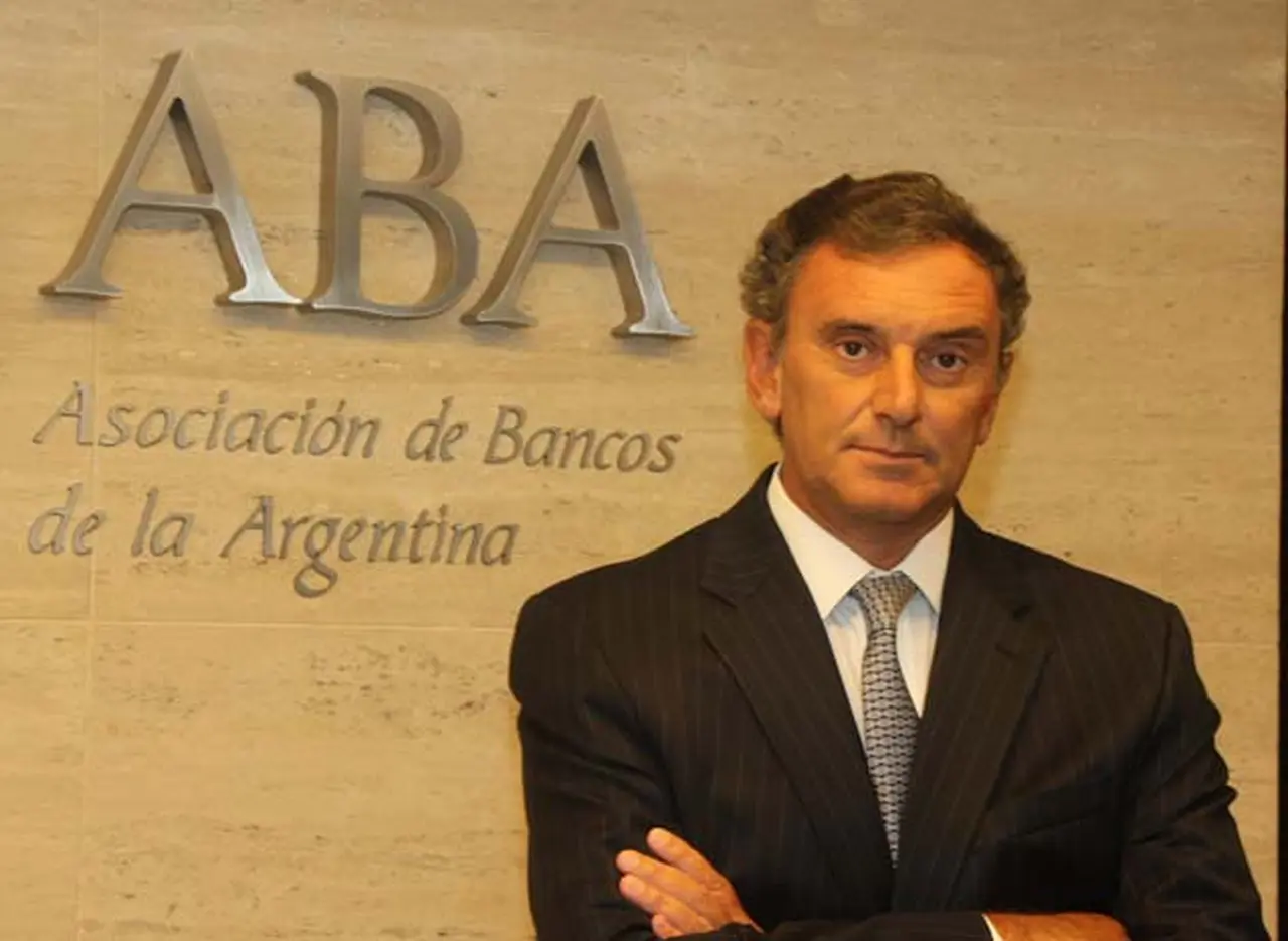 Los bancos ubican a la Argentina "en el radar de los inversores"