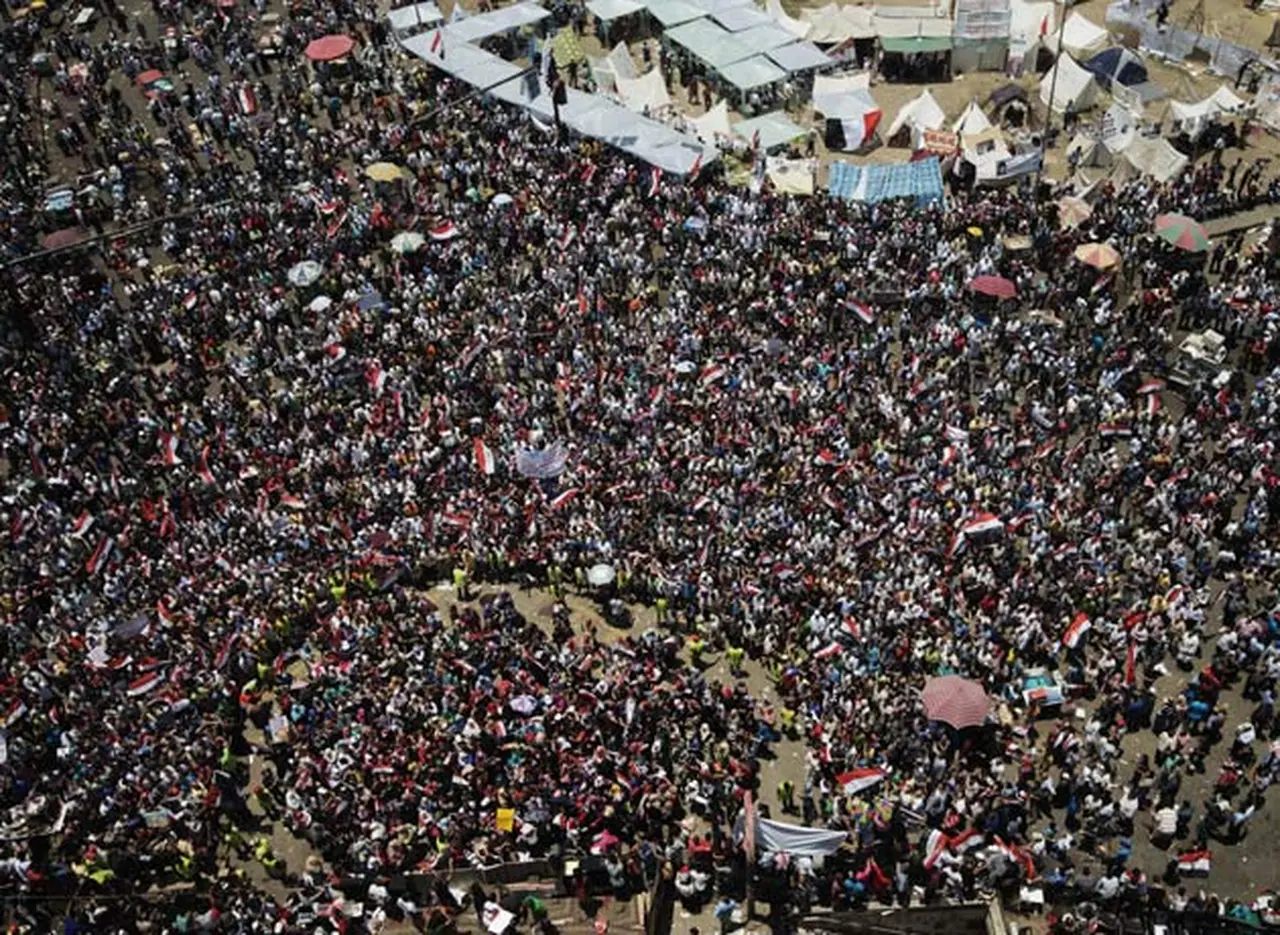 Crisis en Egipto: las protestas no cesan y piden la renuncia del Presidente