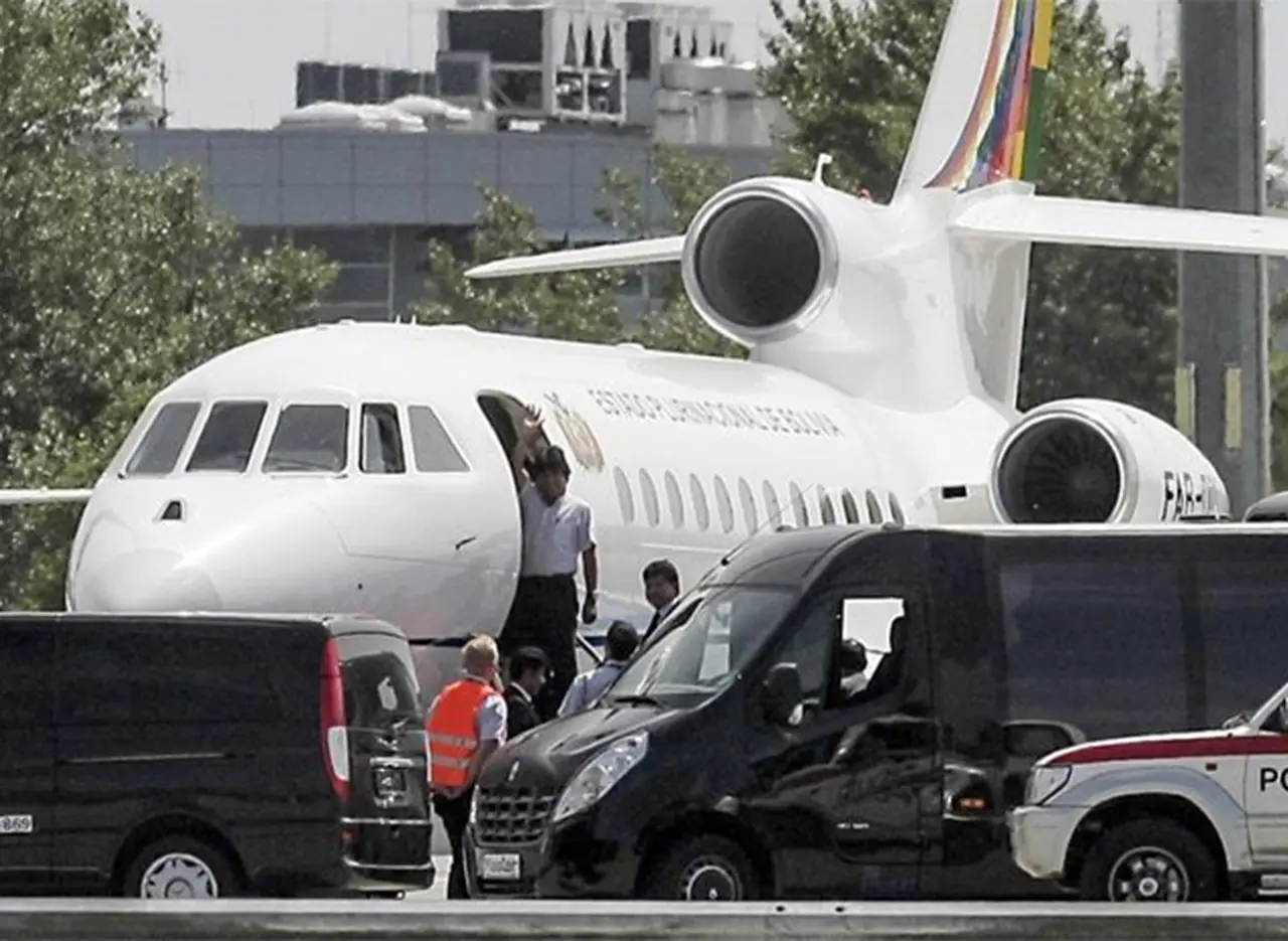 Evo regresa a Bolivia tras el "secuestro" en Viena: "Fue una agresión a América latina"