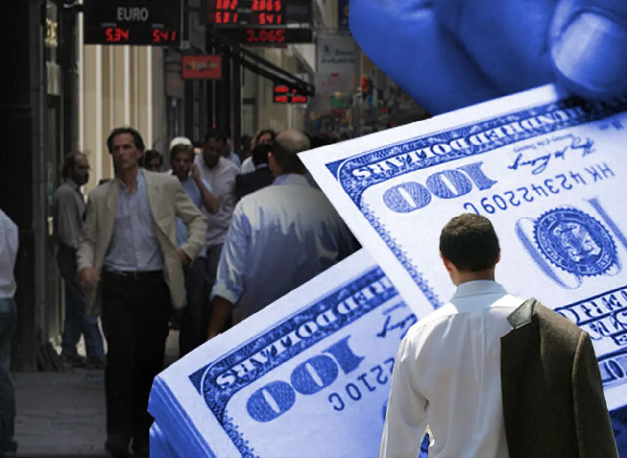 En el arranque de la semana, el dólar blue descendió siete centavos y se vendió a $9,87