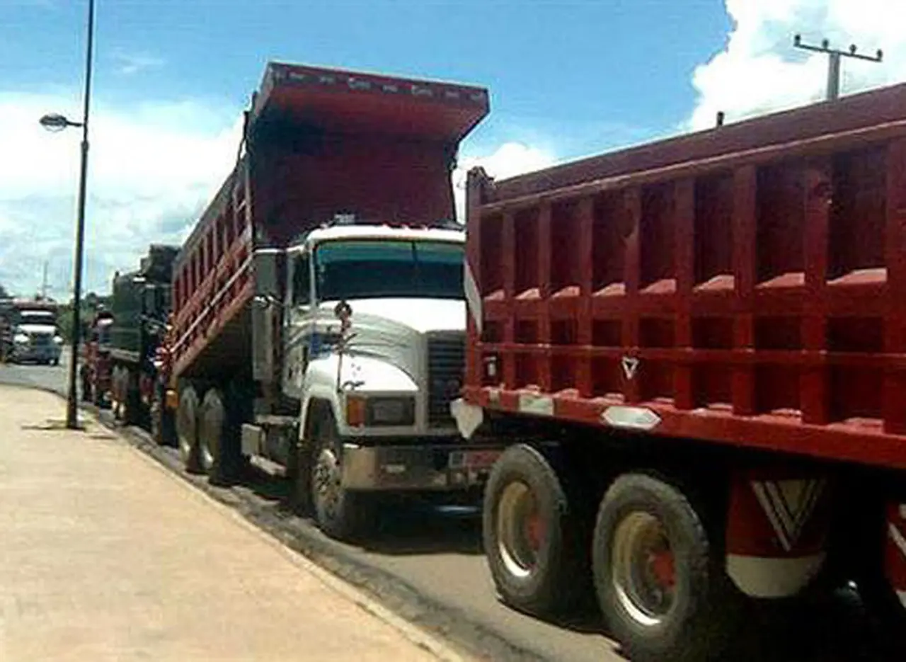 Transportistas de cargas fueron citados por la provincia para destrabar conflicto