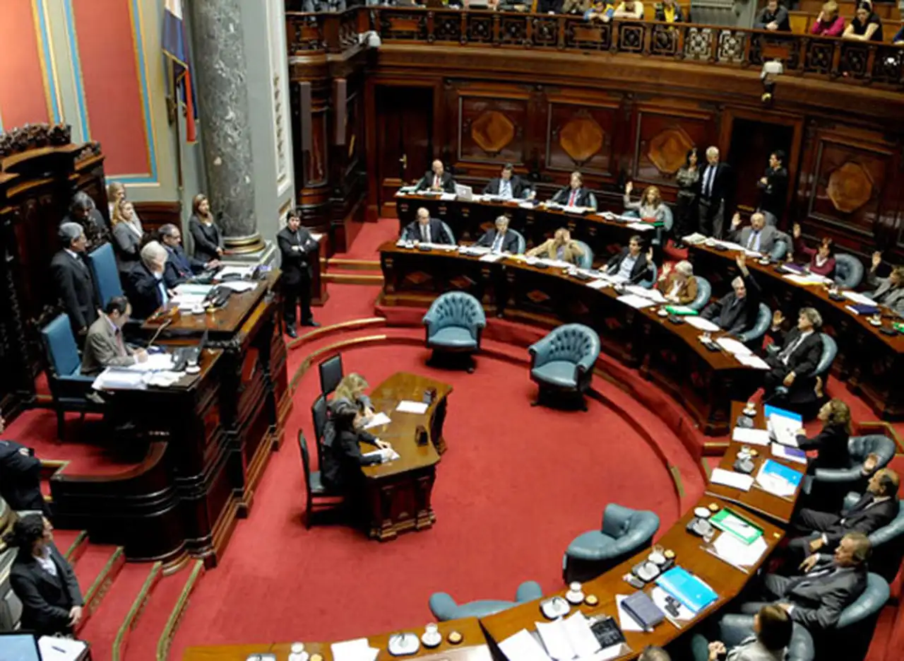 El Congreso de Uruguay debate la legalización de la marihuana