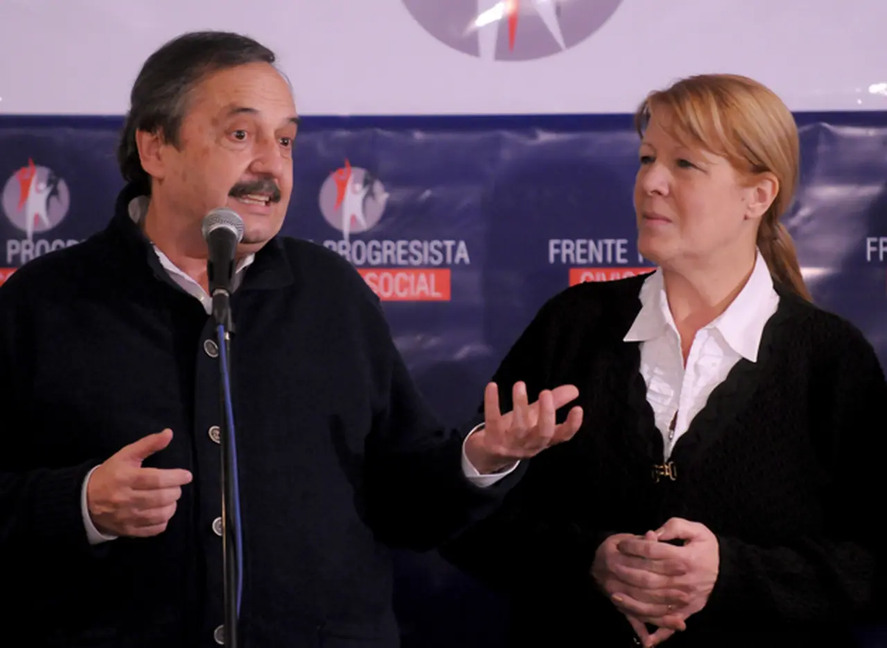 La oposición lanza duras crí­ticas al sciolismo por las denuncias de desestabilización