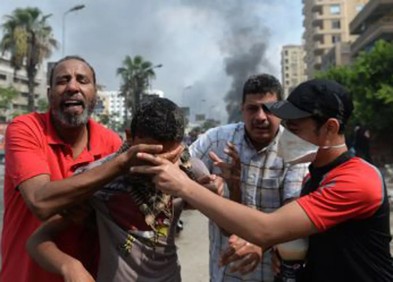 Masacre en Egipto: son casi 300 los muertos tras el desalojo de manifestantes por la policí­a