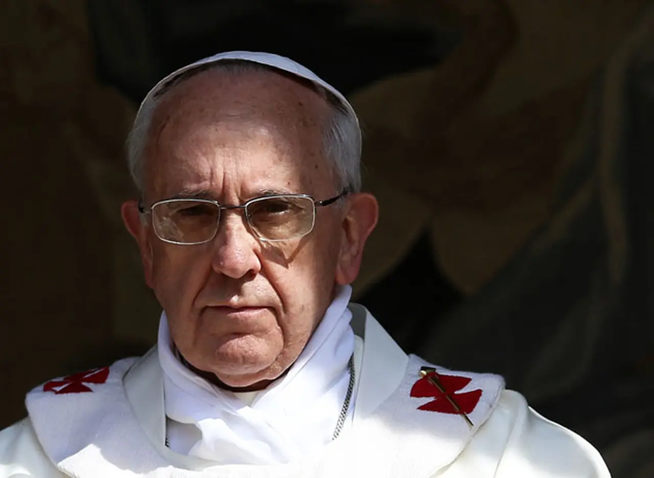 El papa Francisco donó u$s150 mil para los damnificados por el tifón en Filipinas