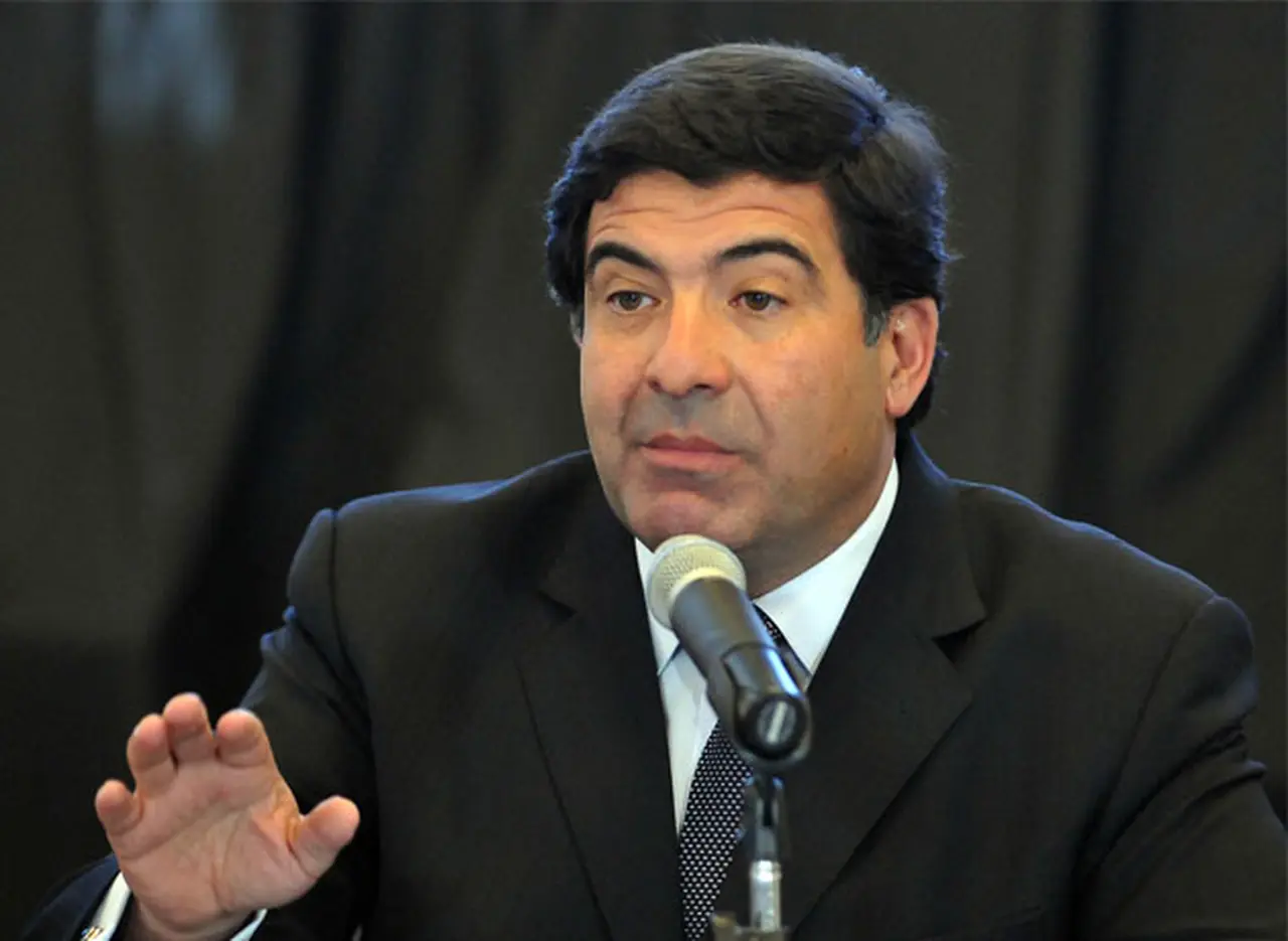 Ricardo Echegaray mantuvo una entrevista privada con el Ministro de Finanzas francés